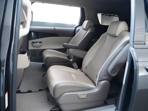 Kia Carnival IV с пробегом 2020 года, цена 4 500 000 рублей, 45560 км, минивэн, Автокод Объявления
