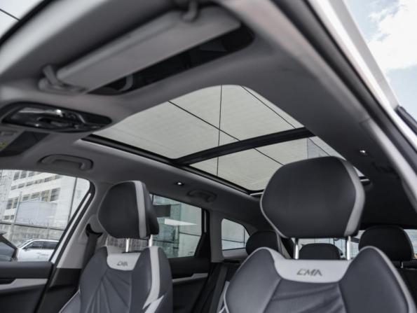 Geely Atlas II с пробегом 2024 года, цена 2 749 000 рублей, 27163 км, внедорожник, Автокод Объявления