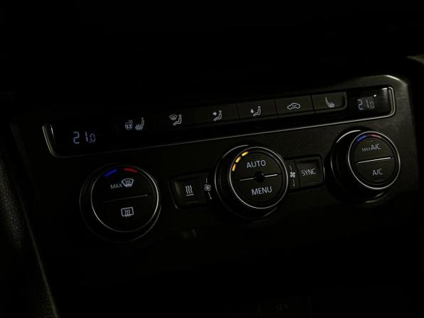 Volkswagen Tiguan II с пробегом 2018 года, цена 2 899 000 рублей, 98523 км, внедорожник, Автокод Объявления