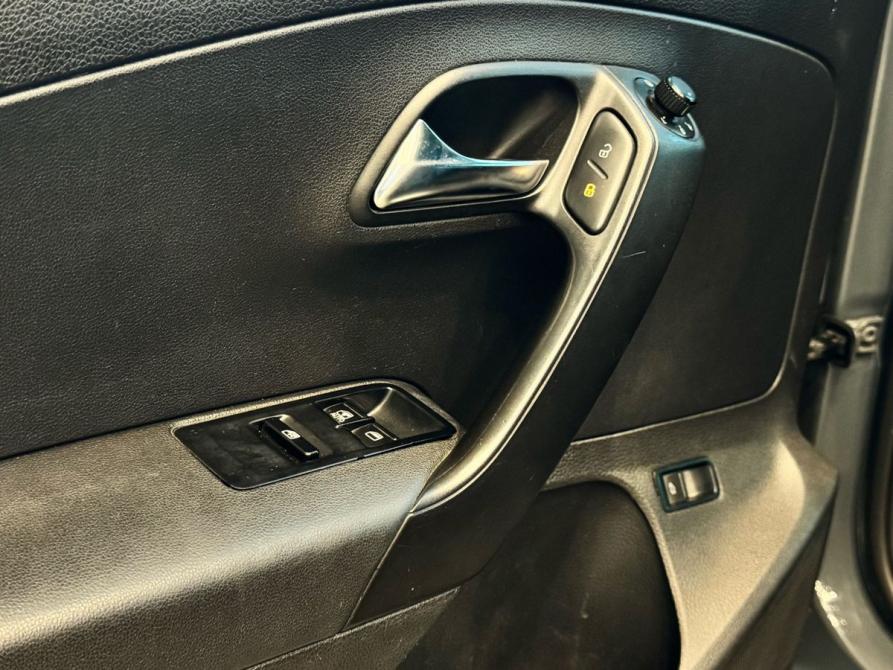 Volkswagen Polo V Санкт-Петербург  - изображение 18