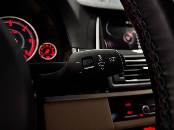 BMW 5 серии VI (F10/F11/F07) Рестайлинг с пробегом 2013 года, цена 1 869 000 рублей, 363606 км, седан, Автокод Объявления