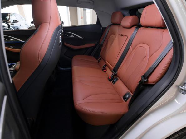 Omoda C5 I с пробегом 2023 года, цена 1 860 000 рублей, 22813 км, внедорожник, Автокод Объявления