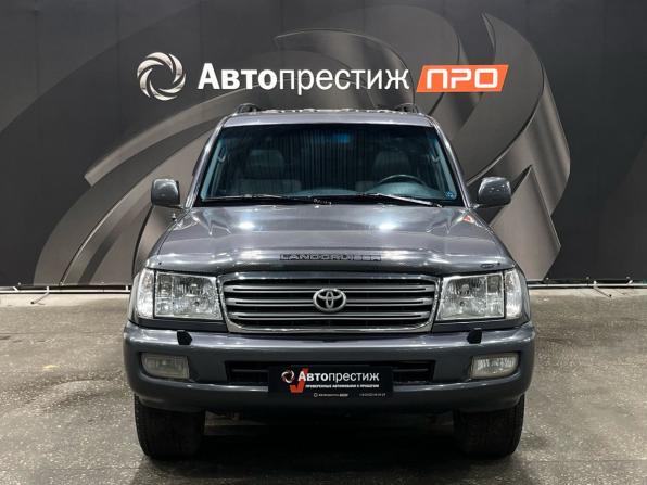 Toyota Land Cruiser 100 Series с пробегом 2002 года, цена 1 697 000 рублей, 325650 км, внедорожник, Автокод Объявления