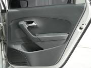 Volkswagen Polo V Рестайлинг Новосибирск  - изображение 36