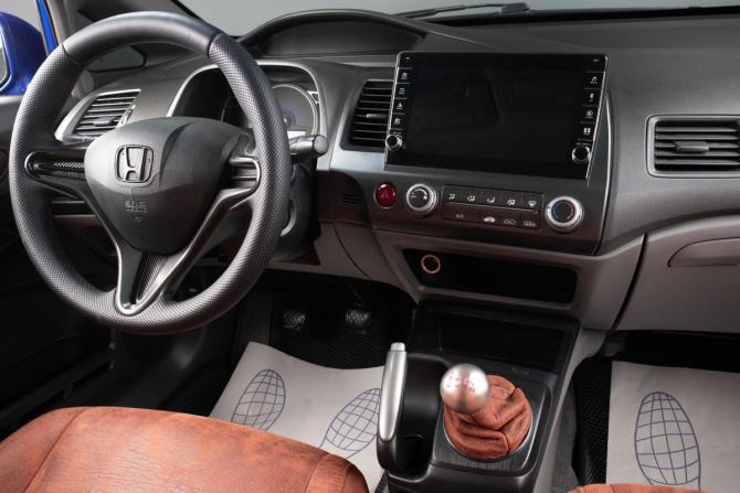Honda Civic VIII Рестайлинг с пробегом 2008 года, цена 849 000 рублей, 190255 км, седан, Автокод Объявления