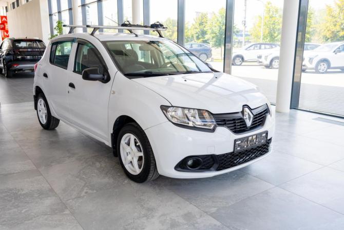 Renault Sandero II с пробегом 2016 года, цена 1 000 000 рублей, 206844 км, хэтчбек, Автокод Объявления