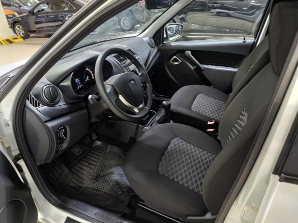 Lada (ВАЗ) Granta I Рестайлинг с пробегом 2022 года, цена 825 000 рублей, 29193 км, лифтбек, Автокод Объявления