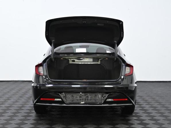 Hyundai Sonata VIII (DN8) с пробегом 2022 года, цена 2 349 000 рублей, 102000 км, седан, Автокод Объявления