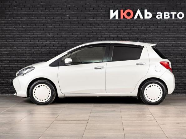 Toyota Vitz III (XP130) Рестайлинг с пробегом 2016 года, цена 1 000 000 рублей, 138870 км, хэтчбек, Автокод Объявления