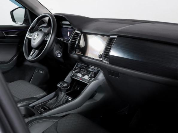 Skoda Kodiaq I с пробегом 2018 года, цена 2 880 000 рублей, 110750 км, внедорожник, Автокод Объявления