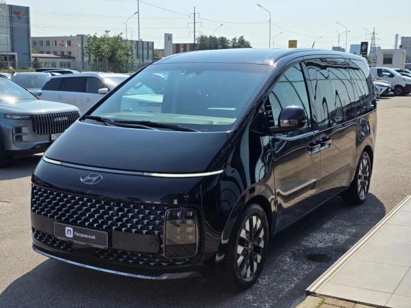Hyundai Staria I с пробегом 2021 года, цена 3 998 000 рублей, 80005 км, минивэн, Автокод Объявления