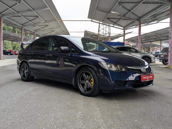 Honda Civic VIII Рестайлинг с пробегом 2009 года, цена 799 500 рублей, 243000 км, седан, Автокод Объявления