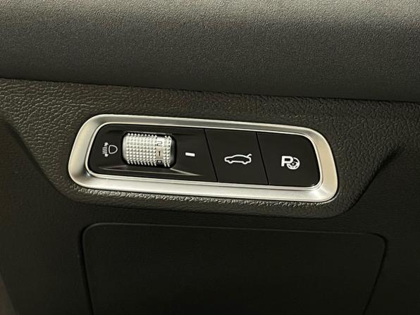 Geely Coolray I Рестайлинг с пробегом 2023 года, цена 2 250 000 рублей, 10500 км, внедорожник, Автокод Объявления