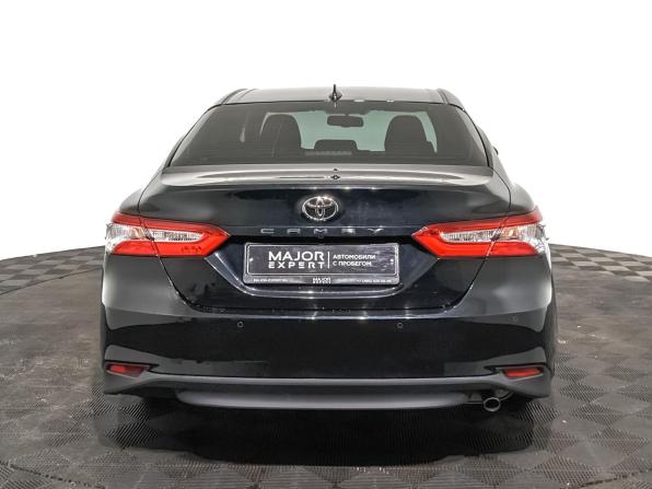 Toyota Camry VIII (XV70) с пробегом 2021 года, цена 2 820 000 рублей, 33324 км, седан, Автокод Объявления