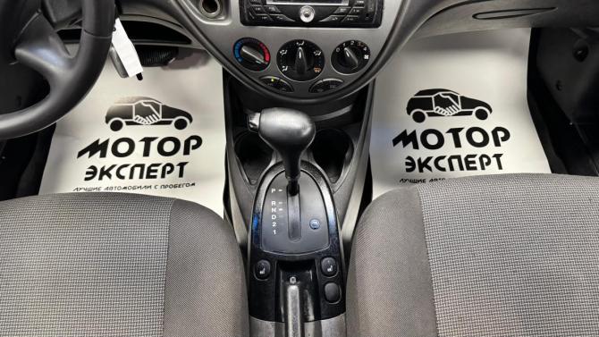 Ford Focus I Рестайлинг с пробегом 2002 года, цена 290 000 рублей, 285311 км, универсал, Автокод Объявления