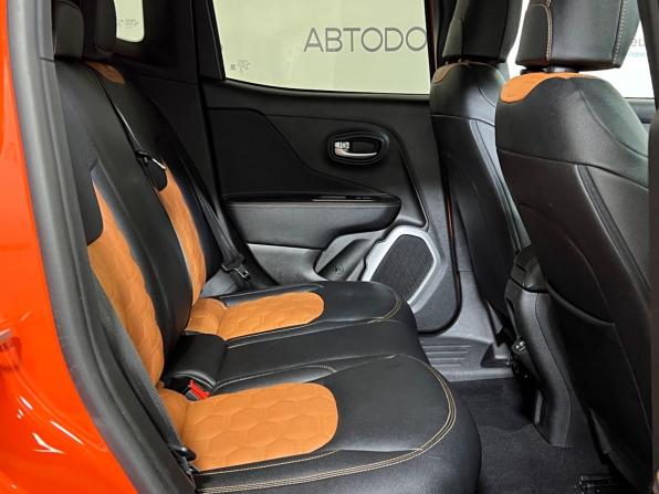 Jeep Renegade I с пробегом 2018 года, цена 1 597 000 рублей, 100300 км, внедорожник, Автокод Объявления