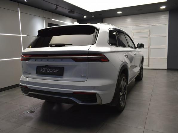 Geely Monjaro I с пробегом 2023 года, цена 3 287 000 рублей, 45036 км, внедорожник, Автокод Объявления