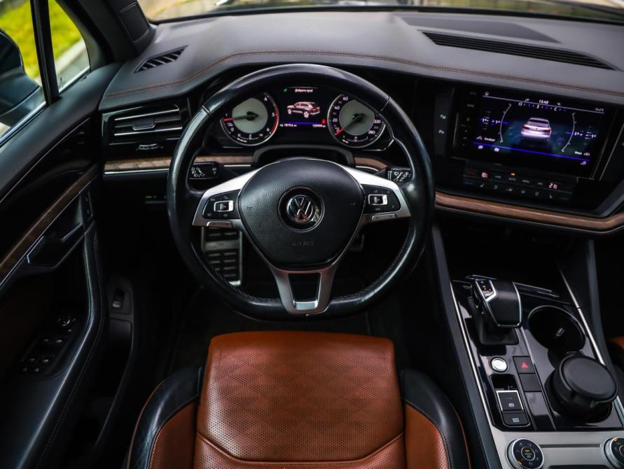 Volkswagen Touareg III Санкт-Петербург  - изображение 15