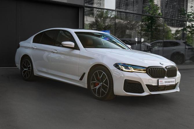 BMW 5 серии VII (G30/G31/G38) Рестайлинг с пробегом 2021 года, цена 6 850 000 рублей, 66769 км, седан, Автокод Объявления