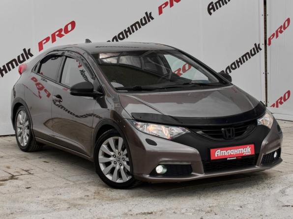 Honda Civic IX с пробегом 2012 года, цена 1 440 000 рублей, 182070 км, хэтчбек, Автокод Объявления