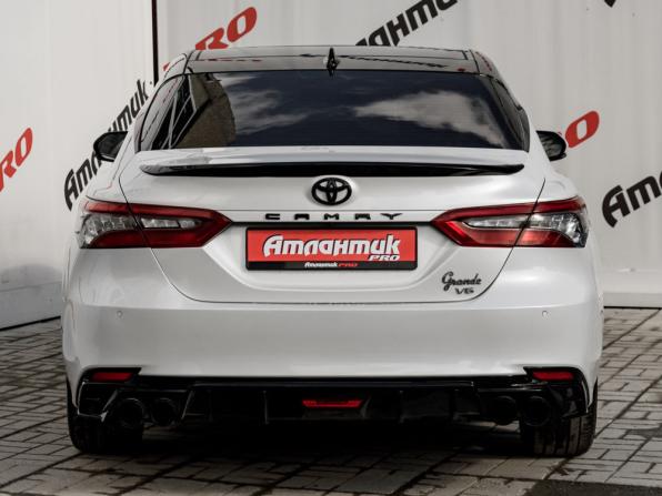 Toyota Camry VIII (XV70) Рестайлинг с пробегом 2022 года, цена 3 950 000 рублей, 42700 км, седан, Автокод Объявления