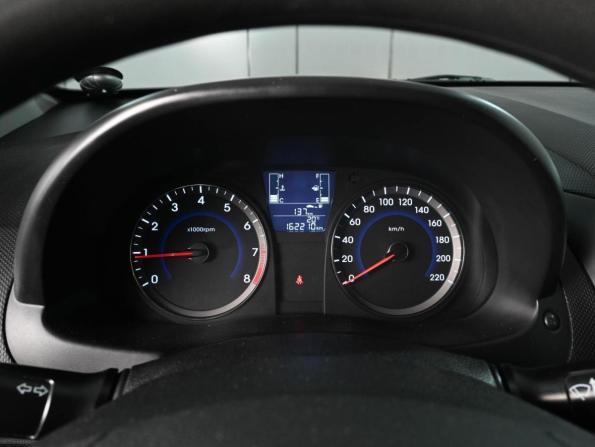 Hyundai Solaris I Рестайлинг с пробегом 2014 года, цена 919 000 рублей, 162210 км, хэтчбек, Автокод Объявления