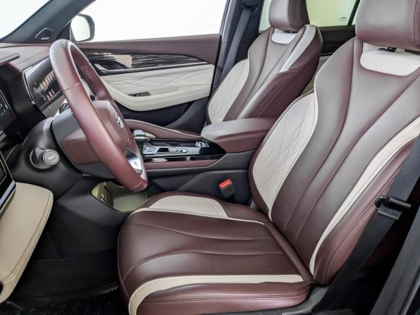 Geely Monjaro I с пробегом 2023 года, цена 3 315 000 рублей, 49262 км, внедорожник, Автокод Объявления