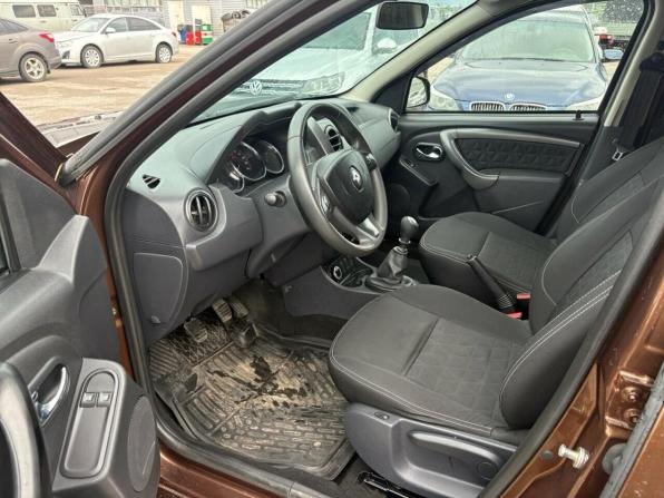 Renault Duster I Рестайлинг с пробегом 2015 года, цена 1 055 000 рублей, 187710 км, внедорожник, Автокод Объявления