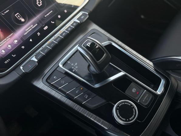 Geely Atlas Pro с пробегом 2022 года, цена 1 849 000 рублей, 74495 км, внедорожник, Автокод Объявления