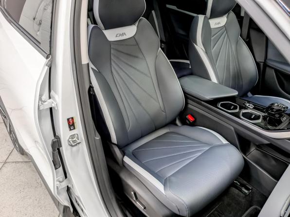 Geely Atlas II с пробегом 2024 года, цена 3 100 000 рублей, 15923 км, внедорожник, Автокод Объявления
