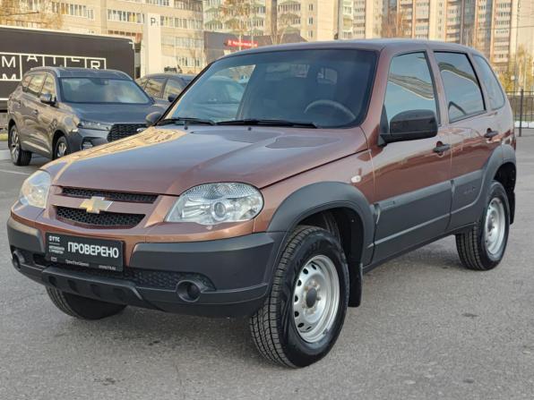 Chevrolet Niva I Рестайлинг с пробегом 2019 года, цена 750 000 рублей, 109485 км, внедорожник, Автокод Объявления