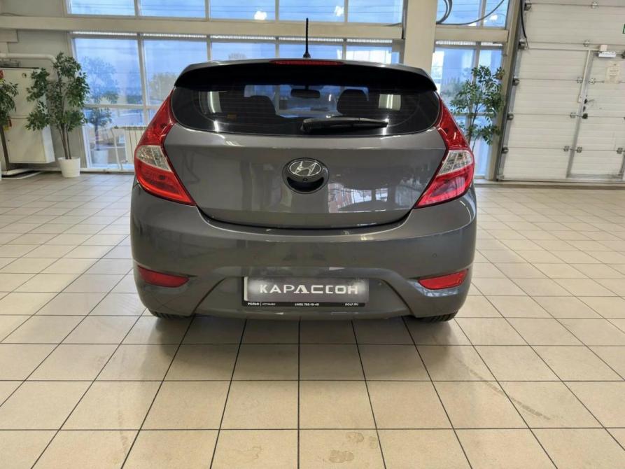 Hyundai Solaris I Волгоград  - изображение 4