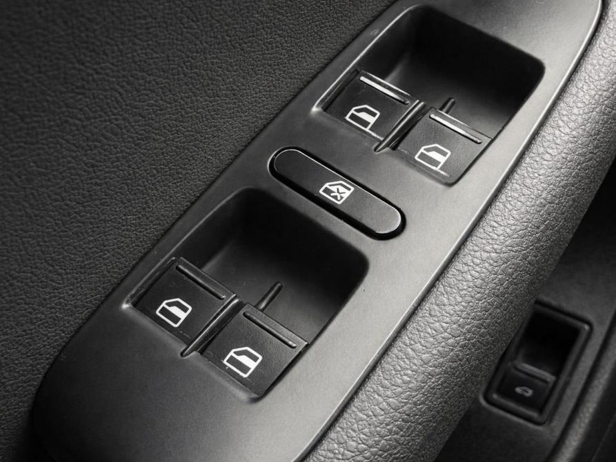 Volkswagen Jetta VI Пермь  - изображение 12