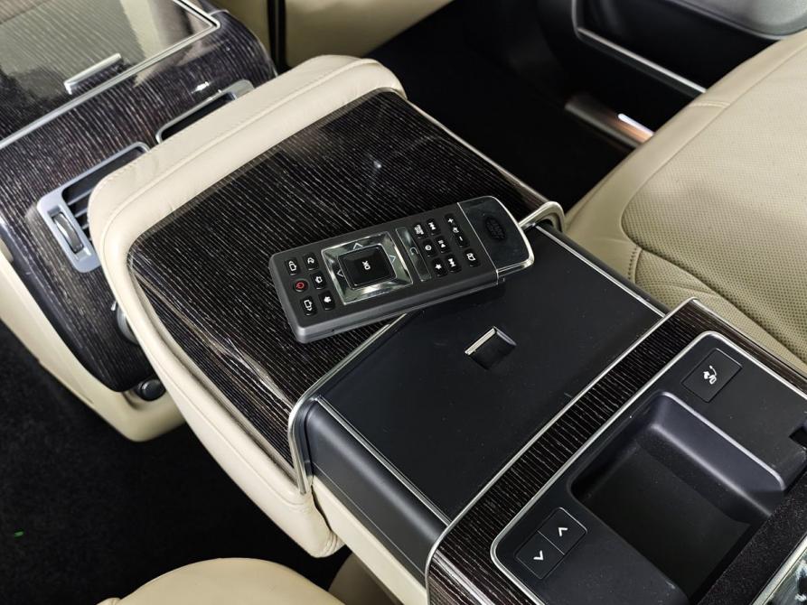 Land Rover Range Rover IV Рестайлинг Москва  - изображение 27