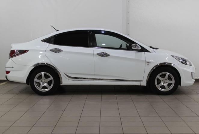 Hyundai Solaris I с пробегом 2012 года, цена 820 000 рублей, 102666 км, седан, Автокод Объявления