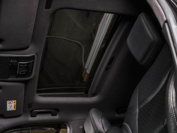 Toyota Land Cruiser 300 Series с пробегом 2021 года, цена 9 699 000 рублей, 100749 км, внедорожник, Автокод Объявления