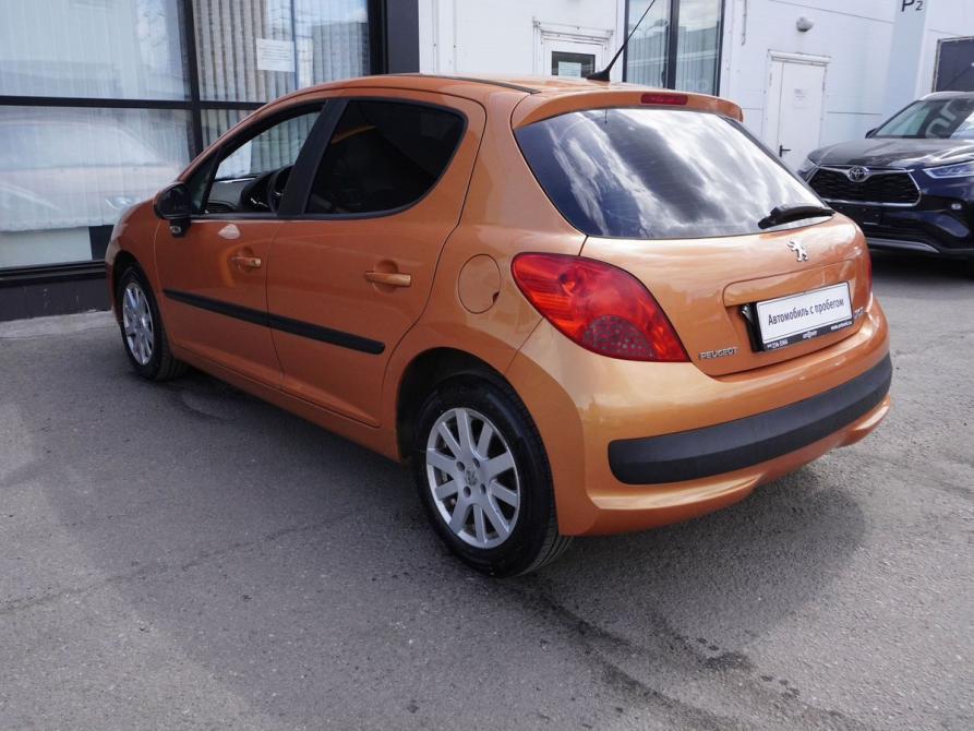 Peugeot 207 I Москва  - изображение 7