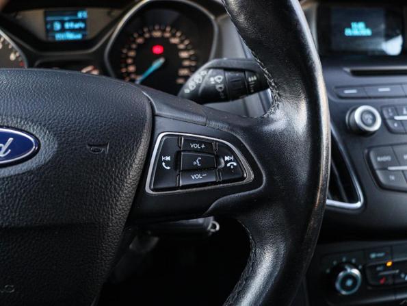 Ford Focus III Рестайлинг с пробегом 2018 года, цена 1 098 000 рублей, 151653 км, универсал, Автокод Объявления