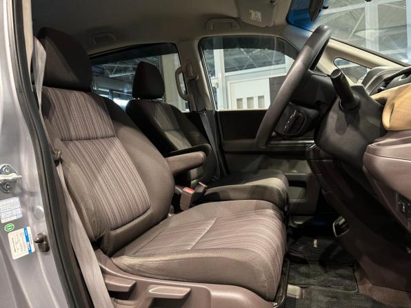 Honda Freed II с пробегом 2016 года, цена 1 447 000 рублей, 155000 км, компактвэн, Автокод Объявления