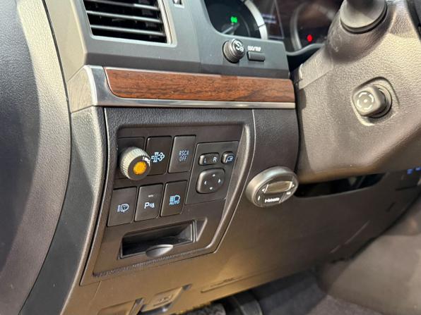 Toyota Land Cruiser 200 Series Рестайлинг 2 с пробегом 2016 года, цена 6 350 000 рублей, 181518 км, внедорожник, Автокод Объявления