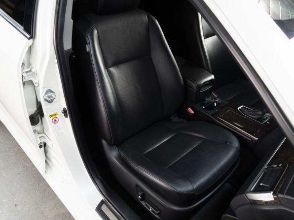 Toyota Camry VII (XV50) Рестайлинг с пробегом 2015 года, цена 2 449 000 рублей, 167498 км, седан, Автокод Объявления