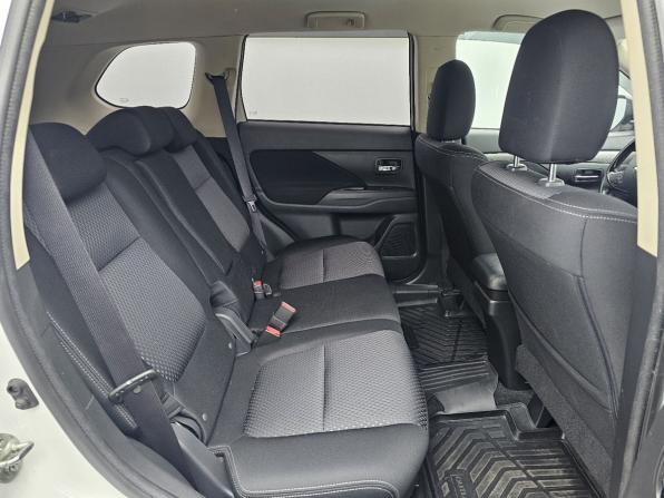 Mitsubishi Outlander III Рестайлинг 2 с пробегом 2018 года, цена 1 775 000 рублей, 120277 км, внедорожник, Автокод Объявления