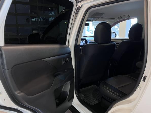 Mitsubishi Outlander III Рестайлинг 3 с пробегом 2021 года, цена 2 740 000 рублей, 53843 км, внедорожник, Автокод Объявления
