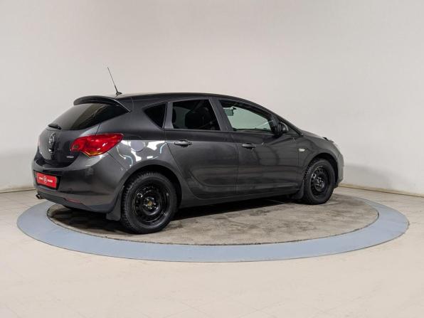 Opel Astra J с пробегом 2011 года, цена 649 900 рублей, 181000 км, хэтчбек, Автокод Объявления