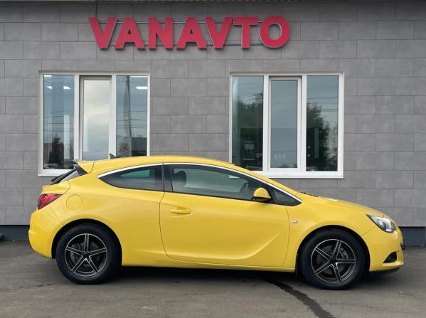 Opel Astra J Рестайлинг с пробегом 2013 года, цена 899 000 рублей, 139000 км, хэтчбек, Автокод Объявления