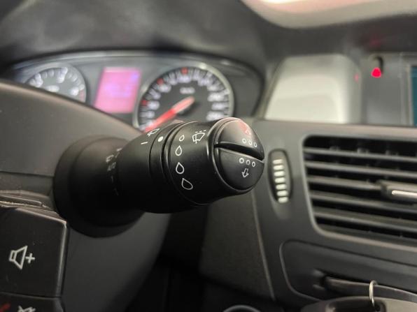 Renault Laguna III Рестайлинг с пробегом 2011 года, цена 685 000 рублей, 238042 км, лифтбек, Автокод Объявления