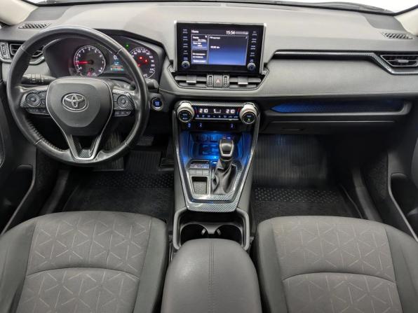 Toyota RAV4 V (XA50) с пробегом 2021 года, цена 2 750 000 рублей, 132113 км, внедорожник, Автокод Объявления