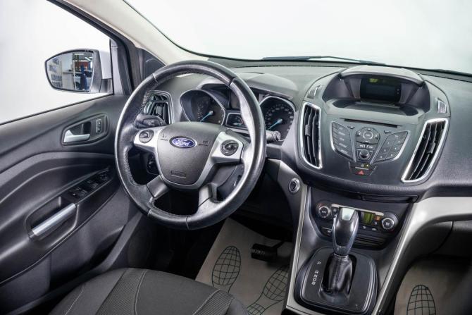 Ford Kuga II с пробегом 2016 года, цена 1 579 000 рублей, 49000 км, внедорожник, Автокод Объявления