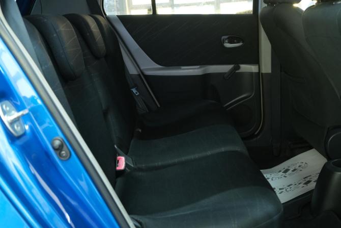 Toyota Yaris II с пробегом 2007 года, цена 699 000 рублей, 92000 км, хэтчбек, Автокод Объявления