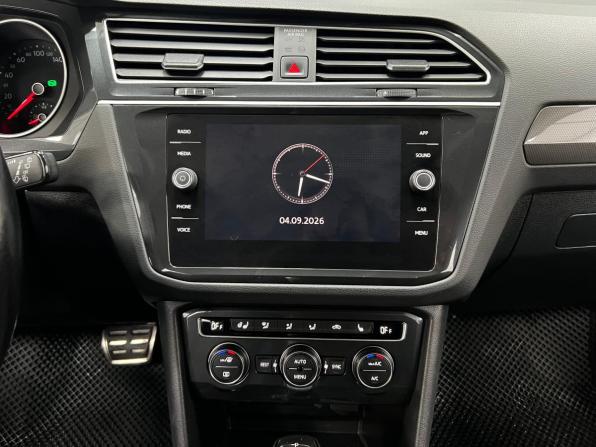 Volkswagen Tiguan II с пробегом 2019 года, цена 2 850 000 рублей, 125699 км, внедорожник, Автокод Объявления